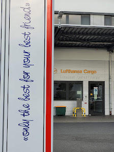 Frankfurt Animal Lounge thumb 7